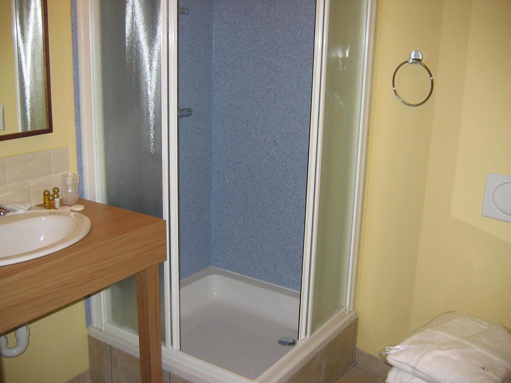 Hotel Van Reeth'S Koffiebranderij Puurs Zimmer foto